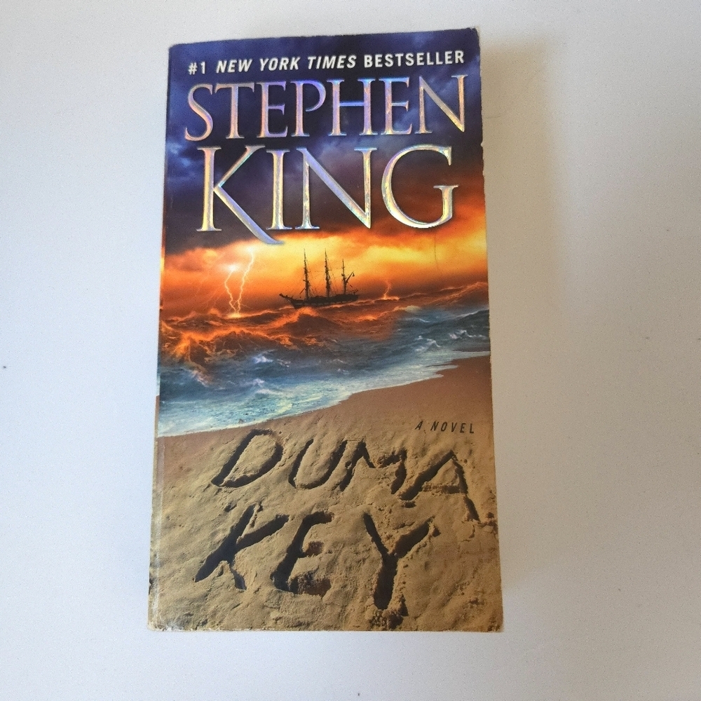 Stephen King 'Duma Key' Paperback Book